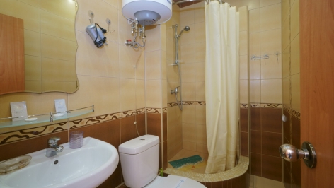 Снять номер в Учкуевке 3-местный фото 13